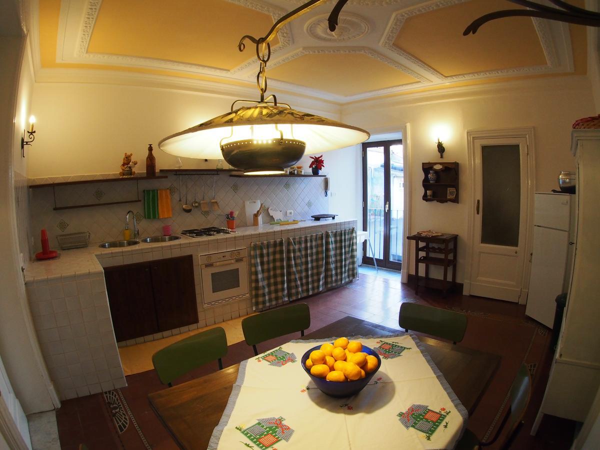 Apartament Casa Felice Nel Centro Storico, Tra Etna E Mare Katania Zewnętrze zdjęcie